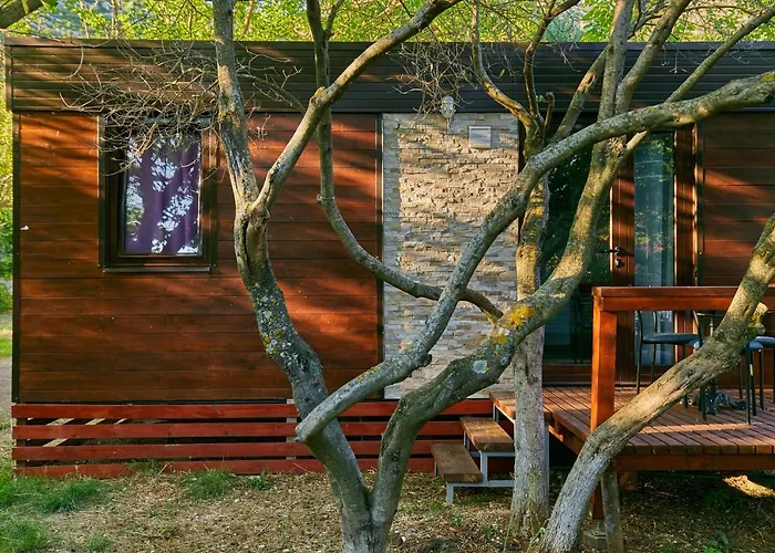 Mobile Homes Village \